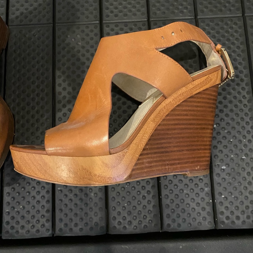 Two pairs of Michael Kors size 8 wedges - Picture 2 of 3
